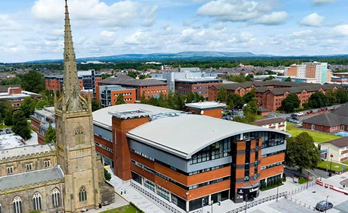 英国中央兰开夏大学 工商管理硕士(MBA)